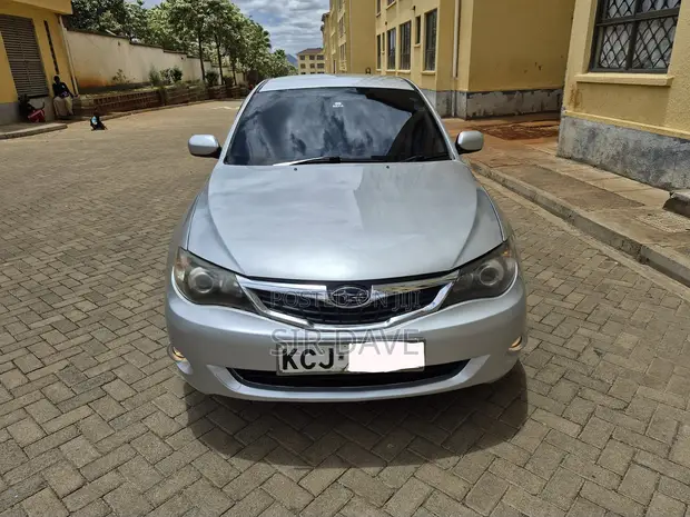 Subaru Impreza 2010 Silver - 1
