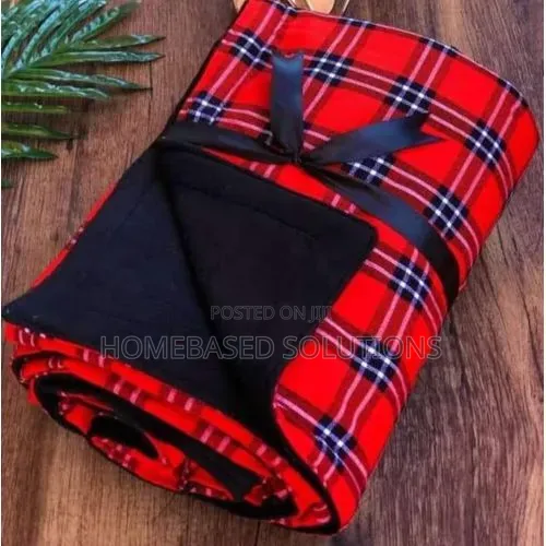 Maasai Shuka ya Premium na Fleece - 1