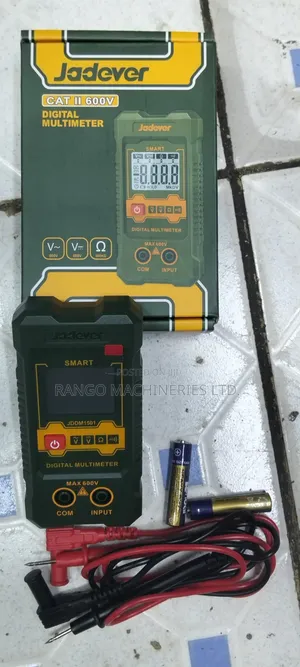Benetech Digital Multimeter 600V