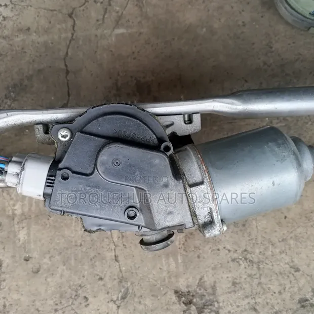 Toyota Prado J150 Wiper Motor (2015) - Kamili - 1