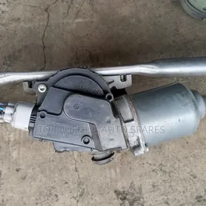 Toyota Prado J150 Wiper Motor (2015) - Kamili