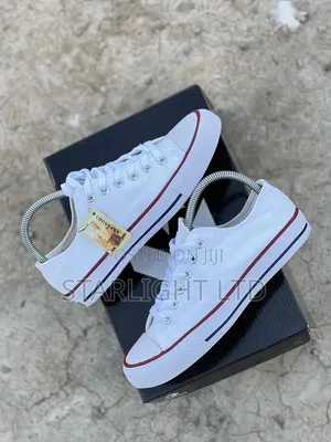 Converse Sneakers Nyeupe za Low-Cut
