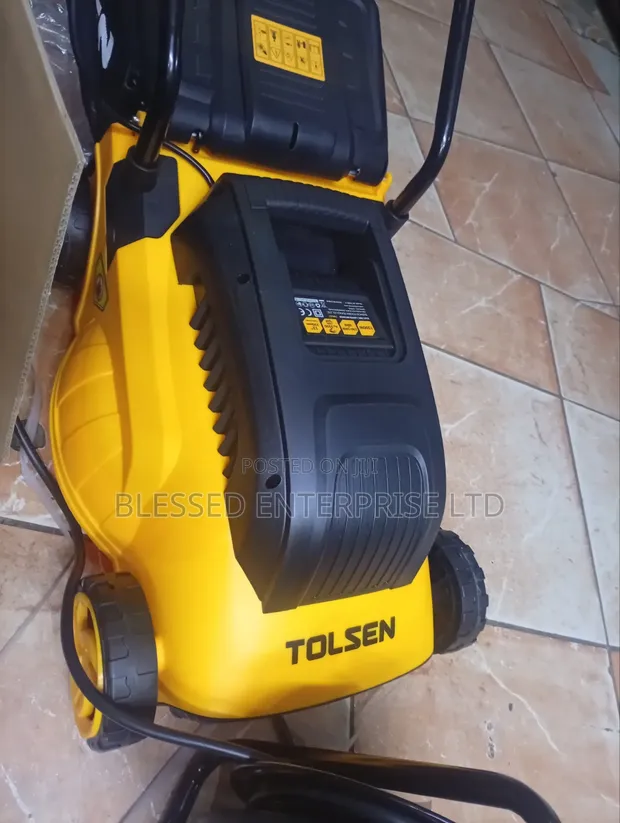 Tolsen 13-Inch Lawn Mower ya Umeme (1300W) - 1