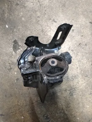 Toyota Noah Gear Mounting (Iliyo tumika)