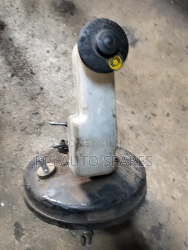 Toyota Belta Brake Booster - 1