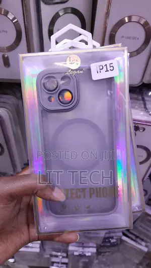 Frosted Gray Case for iPhone 15