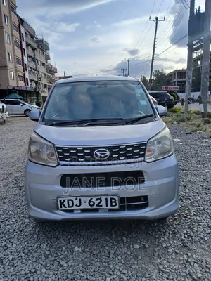 Daihatsu Move 2015 Nyeupe