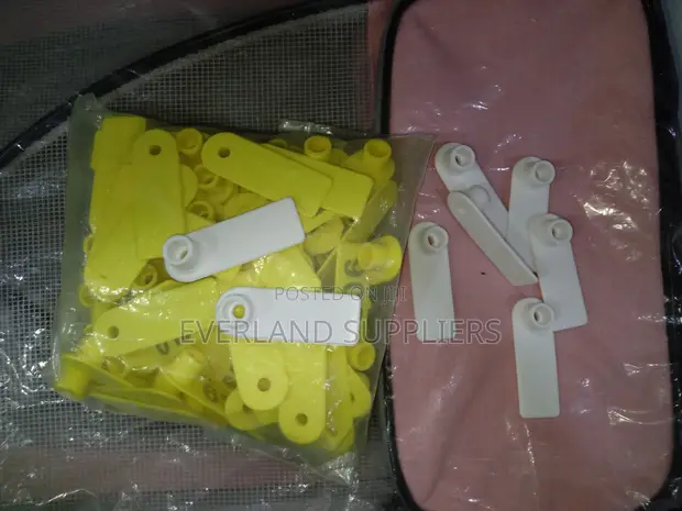 Ear Tags za Kudumu - Pakiti kwa Usimamizi wa Mifugo - 1