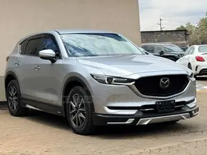 Mazda CX-5 2.2 Diesel FWD 2019 Grey