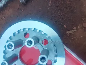 Bajaj Clutch Cock Mpya Kabisa