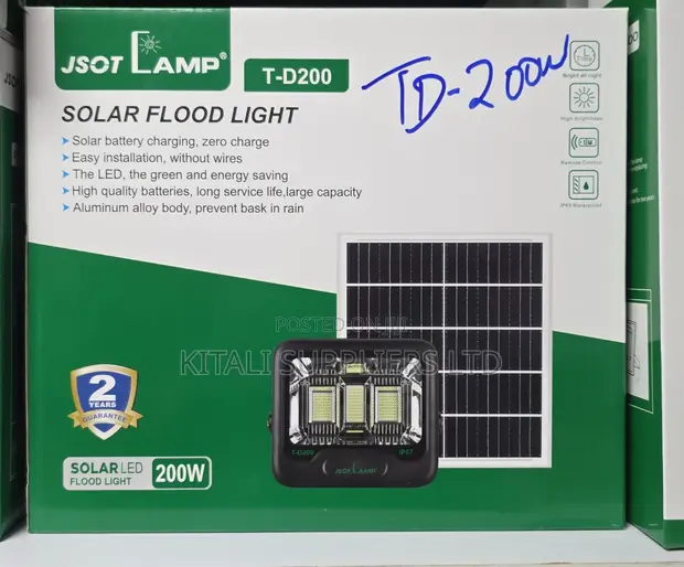 200W Solar Streetlight - 1