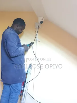 Mtaalamu wa CCTV - Kazi Bora na Makini