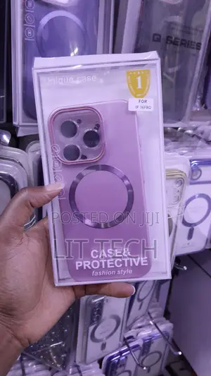 Kesi ya iPhone 16 Pro: Kinga ya Lenzi ya Kamera na Kickstand, Pink