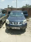 Nissan X-Trail 2010 Black - 4