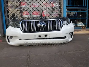 Toyota Land Cruiser Prado 150/165 2018 Nosecut