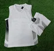 Kiti cha Mpira wa Kikapu: Vest na kaptula (Nyeupe) - 1