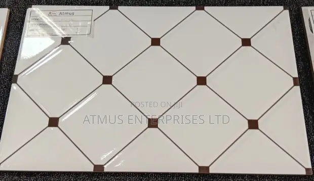 Twyford Ceramic Wall Tiles 25x40cm - White Diamond Pattern - 1