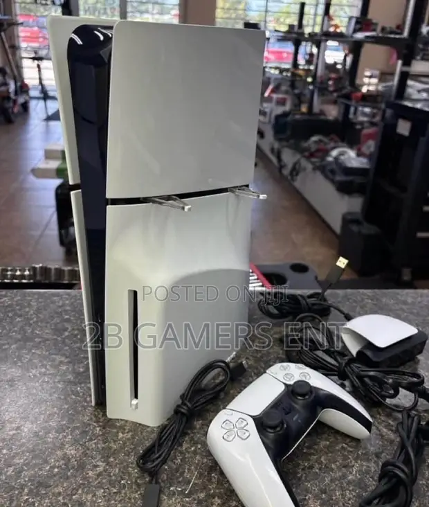 PlayStation 5 Slim Console - Used, German Import - 1