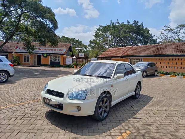 Subaru Impreza 2.0 R Limousine 2006 White - 1