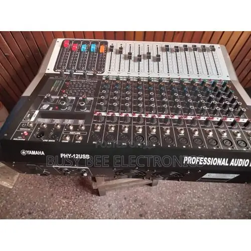 Yamaha 12-Channel Powered Mixer - 1