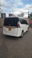 Nissan Serena 2016 Nyeupe - 2