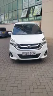 Nissan Serena 2016 Nyeupe - 4