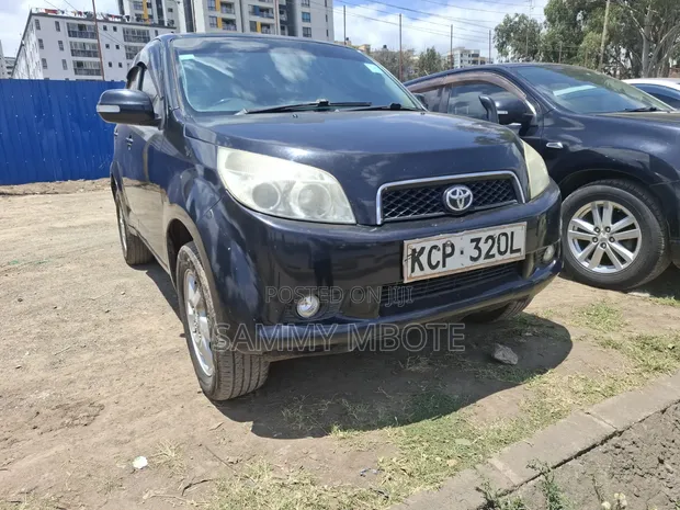 Toyota Rush 1.5 RWD SUV 2010 Black - 1