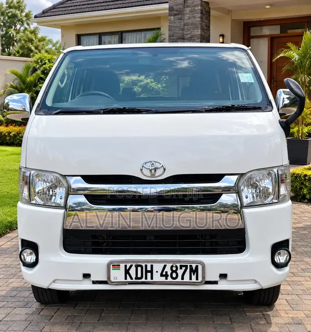 Toyota HiAce 2015 Super GL 2WD Diesel - 1