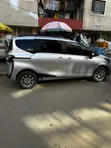 Toyota Sienta 2017 Silver - 2