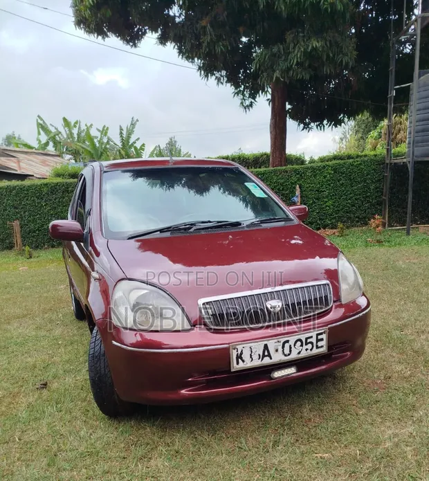 Toyota Vitz 2003 Maroon - 1