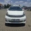 Toyota Isis 2008 - Nyeupe - 1