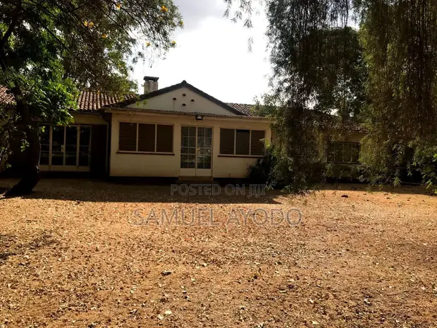5-Bedroom Bungalow on 1.22 Acres in Kilimani - 1