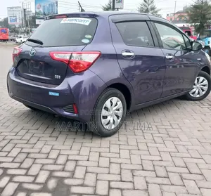 Toyota Vitz 2019 Zambarau