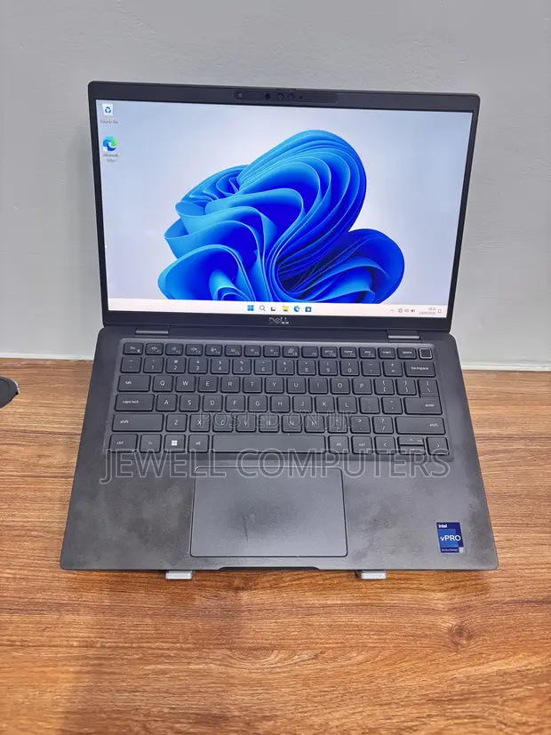 Laptop Dell Latitude 7430 32GB RAM, 512GB SSD, Intel Core i7 - 1