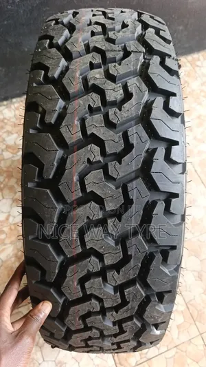 Matairi 235/60R19 Yusta A/T