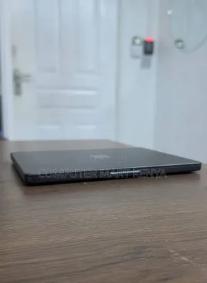 Apple MacBook Pro 2026 M5 Pro 1TB SSD