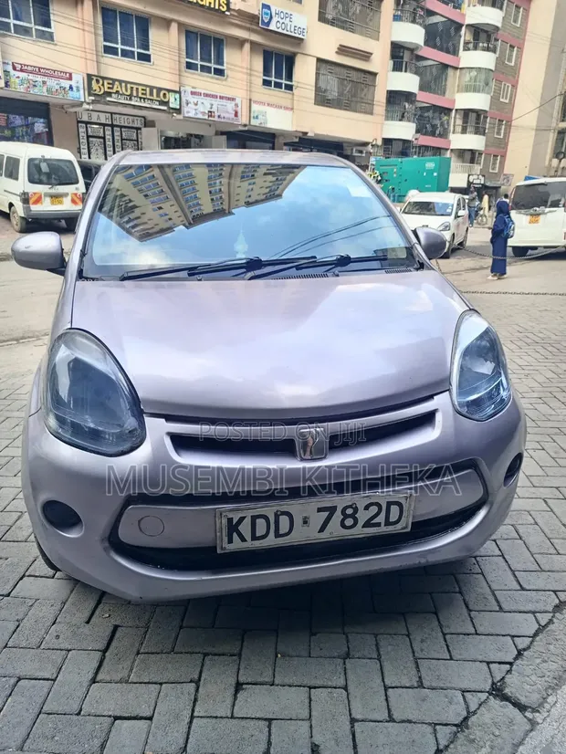 Toyota Passo 2014 Zambarau - 1