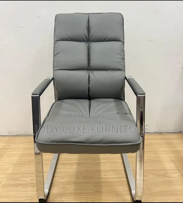 Ergonomic Black Office Chair - 1