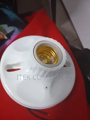 Kamera ya CCTV ya Bulb Holder ya Night Vision kwa Mwanga Mdogo