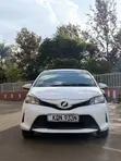 Toyota Vitz 1.3 FWD 5dr 2016 Nyeupe - 5