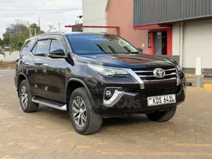 Toyota Fortuner 2018 2.4 GD-6
