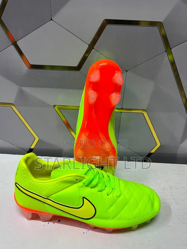 Viatu vya Mpira wa Miguu Nike Tempo 40-45 - 1