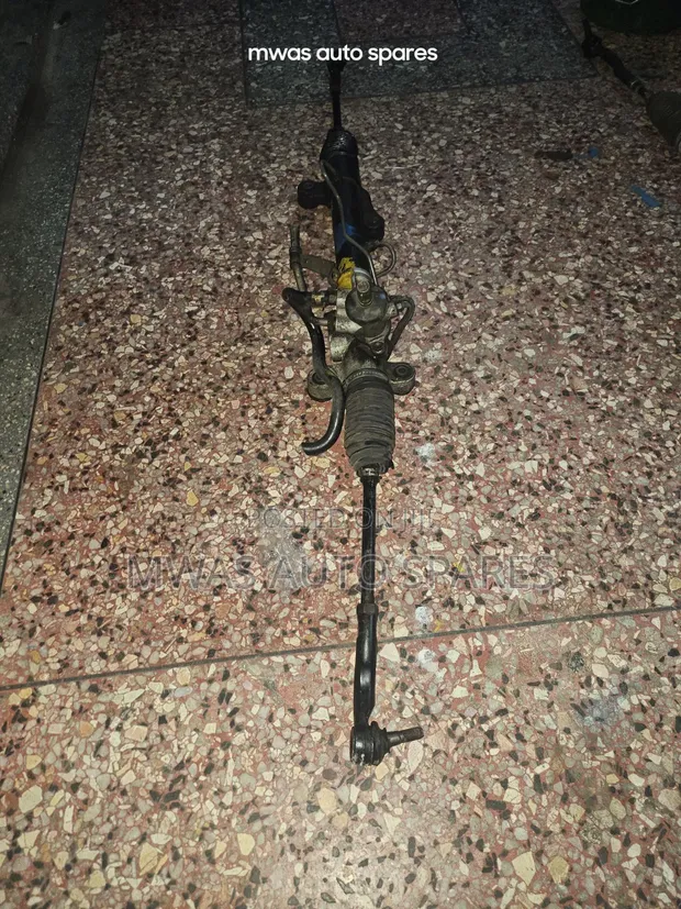 Toyota Noah Steering Rack (Ex-Japan) - 1