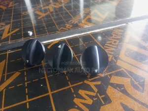 Toyota Hilux AC Control Knobs - Brand New