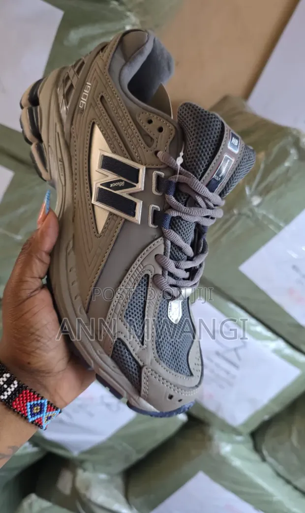 New Balance 1906R Sneakers - 1