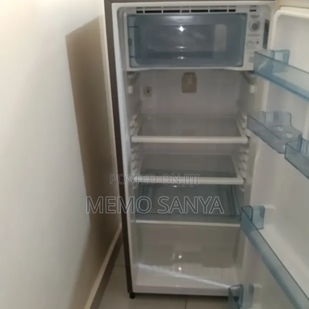 Samsung Fridge 212L I tumika - 1