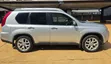 Nissan X-Trail 2013 Nyeusi - 5