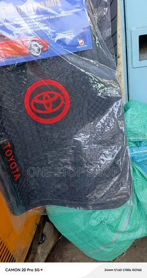 Durable, Waterproof Toyota Rubber Floor Mats