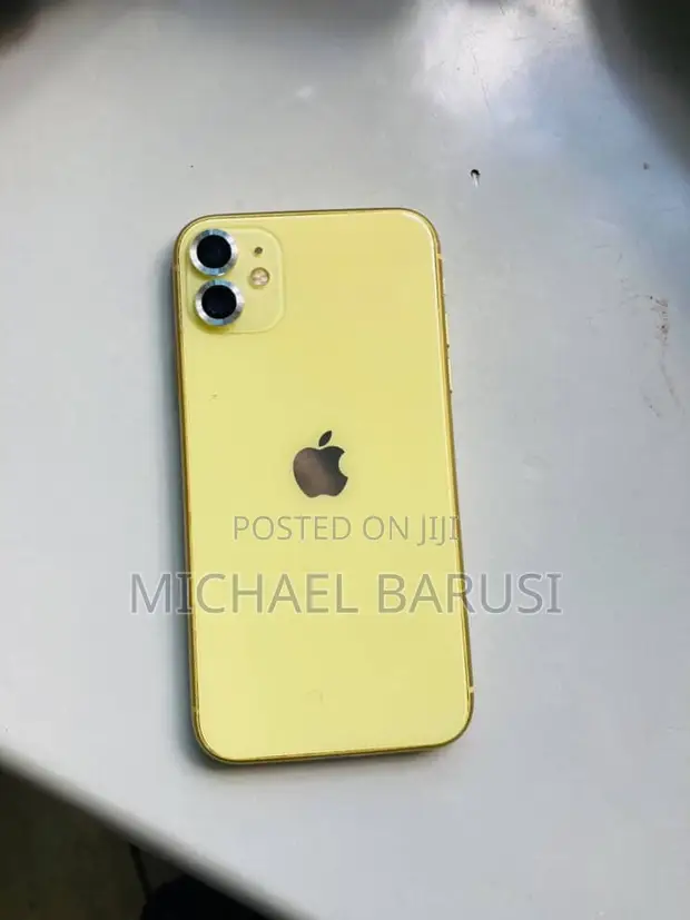 Apple iPhone 11 64GB Yellow (No Face ID) - 1
