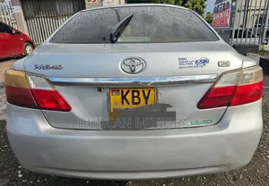 Toyota Premio 2010 Nyeupe